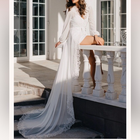 Le rose Jolie Lace Trim Maxi With Train - Includes Slip - new with tags - Picture 1 of 16